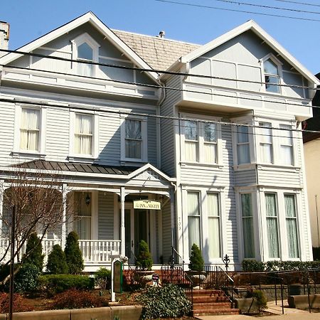 The Inn On Negley Питсбърг Екстериор снимка