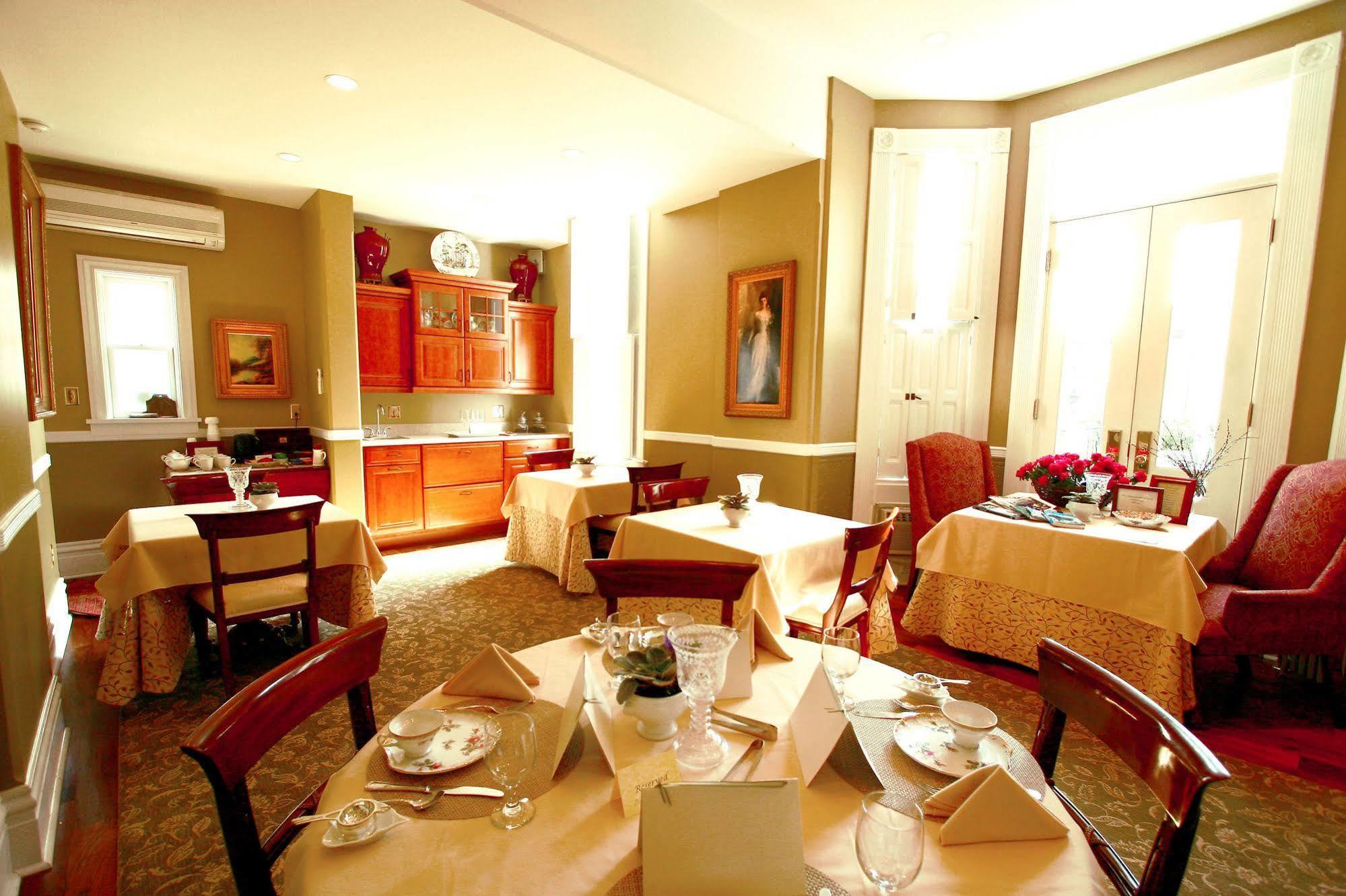 The Inn On Negley Питсбърг Екстериор снимка